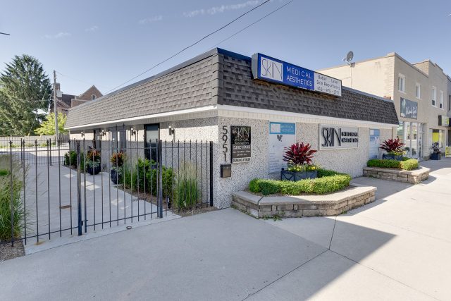 ✨💉 Say hello to Skin Medical Aesthetics, Riverside’s go-to spot for advanced skincare and cosmetic treatments! ✨💉
With a talented team of professionals, they specialize in everything from cosmetic injectables and laser treatments to facials, microneedling, and more, all with one goal: helping you look and feel your best.
💬 Meet the team:
• Sean Bellemore – Registered Nurse & Certified Advanced Cosmetic Injector with 13+ years of experience in medical aesthetics.
• Diane Nix – Certified Medical Esthetician with 20+ years of expertise in advanced skincare and beauty treatments.
• Sydney Abbruzzese – RN, Cosmetic Injector & Medical Aesthetician, creating customized treatment plans that enhance natural beauty.
• Lilian Yousif – Certified Medical Esthetician specializing in facials, microneedling, and laser hair removal.
✨ Whether you’re refreshing your skin, restoring youthful contours, or just treating yourself, this team has you covered.
📍 5951 Wyandotte St E
📞 (519) 979-3877
🌐 skinmedical.ca